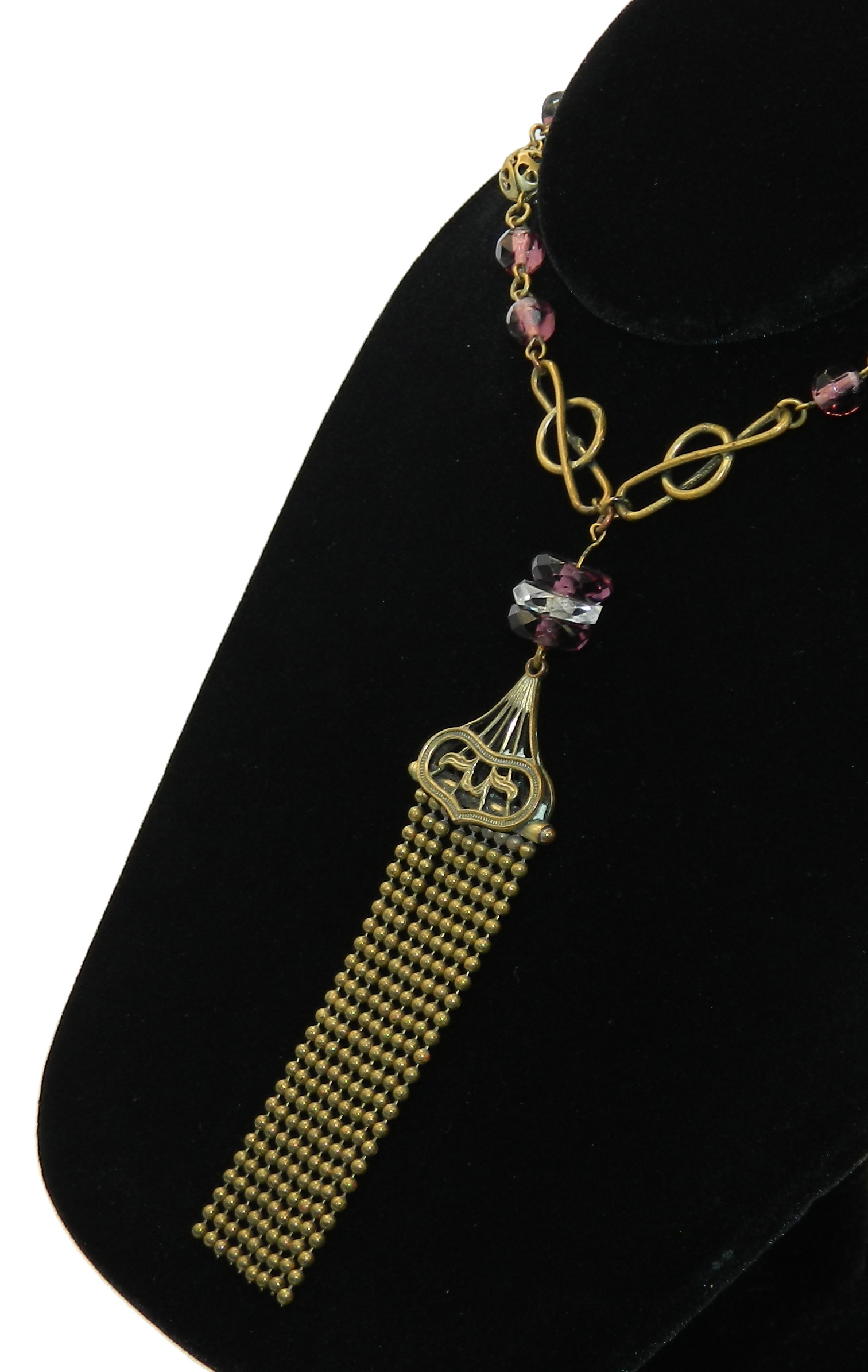 Art Deco beaded pendant necklace