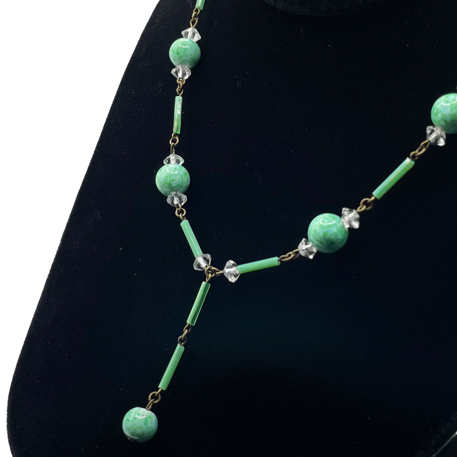 1920s Art Deco Peking glass pendant necklace