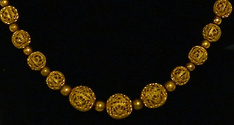 Vintage filigree brass bead necklace