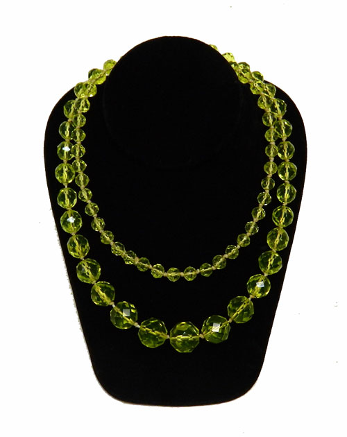 vintage vaseline glass bead necklace
