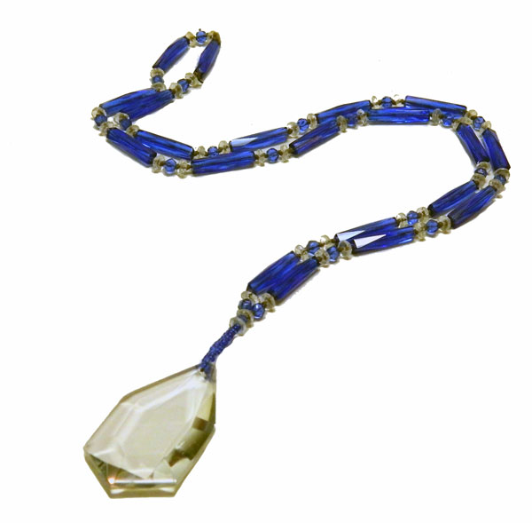 Vintage blue glass bead necklace