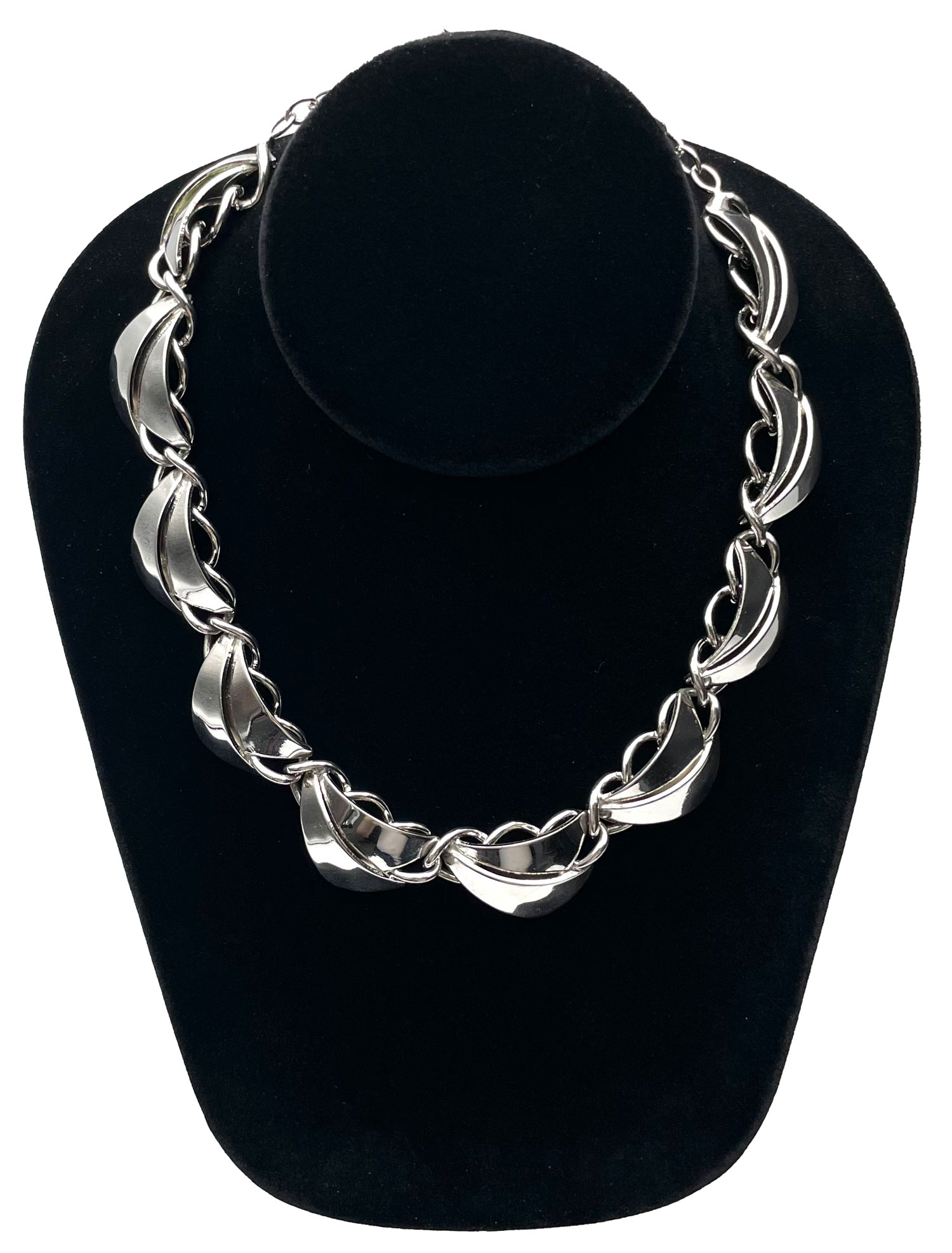 Vintage silver metal modernist necklace