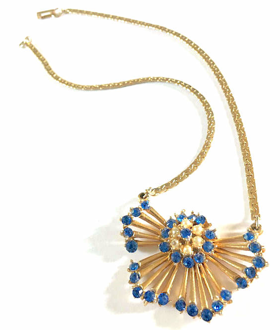 1940's necklace
