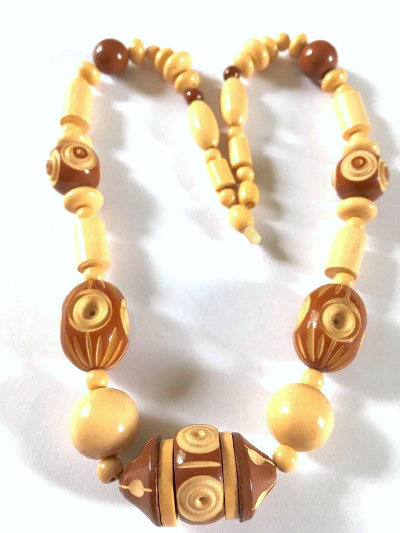 1930's celluloid bead necklace