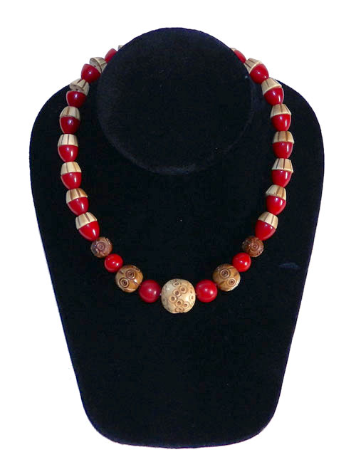 1930's celluloid bead necklace