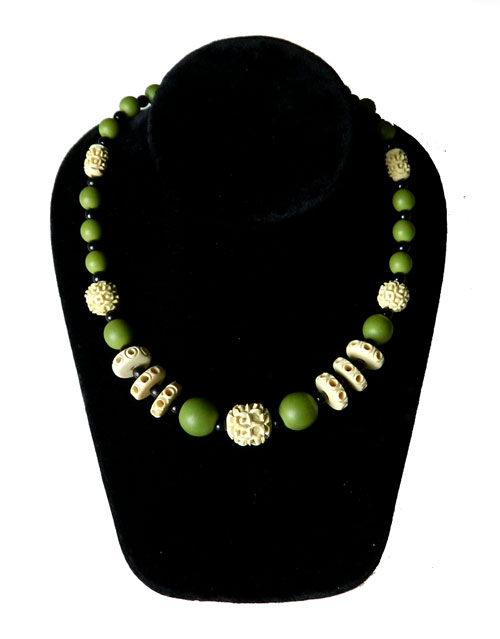 1930's celluloid bead necklace