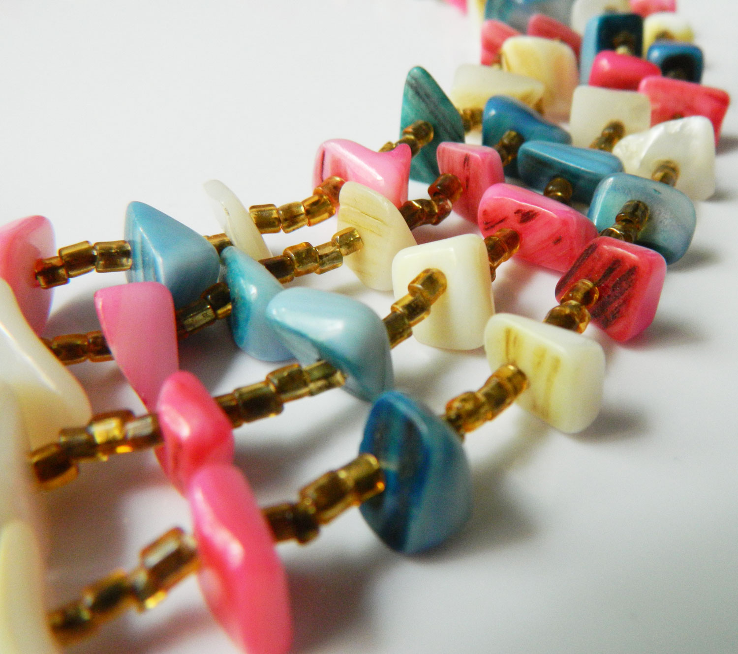 muliti strand necklace