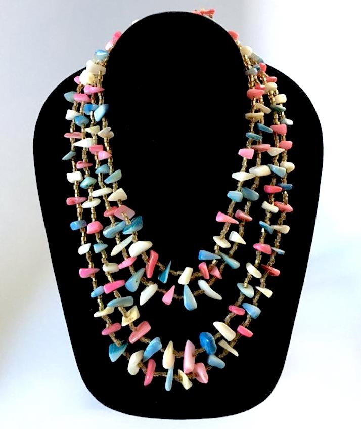 muliti strand necklace