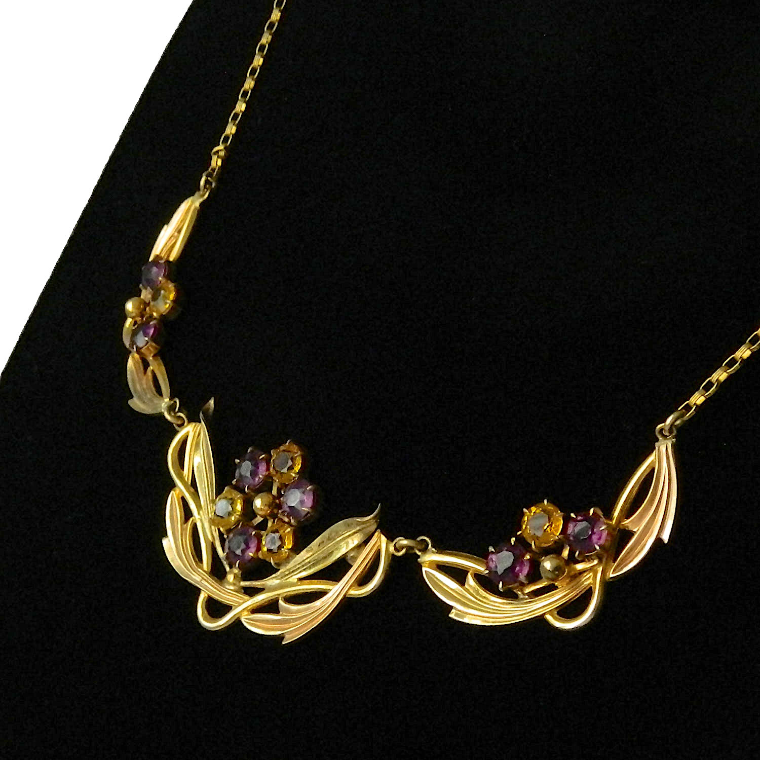 Art Nouveau retro necklace