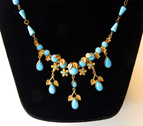 1930's beaded necklace