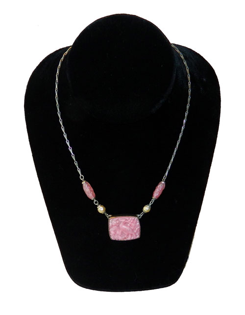 1920's Pink Art Deco necklace