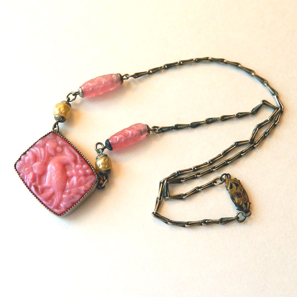 1920's Pink Art Deco necklace