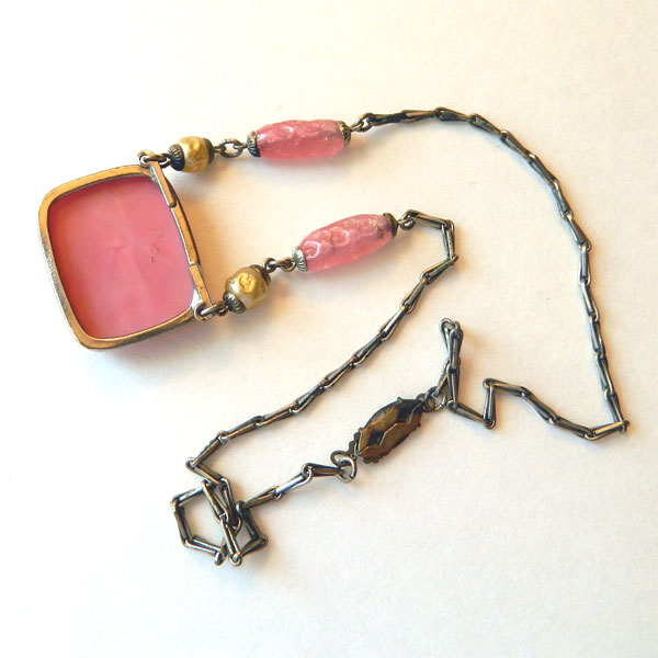 1920's Pink Art Deco necklace