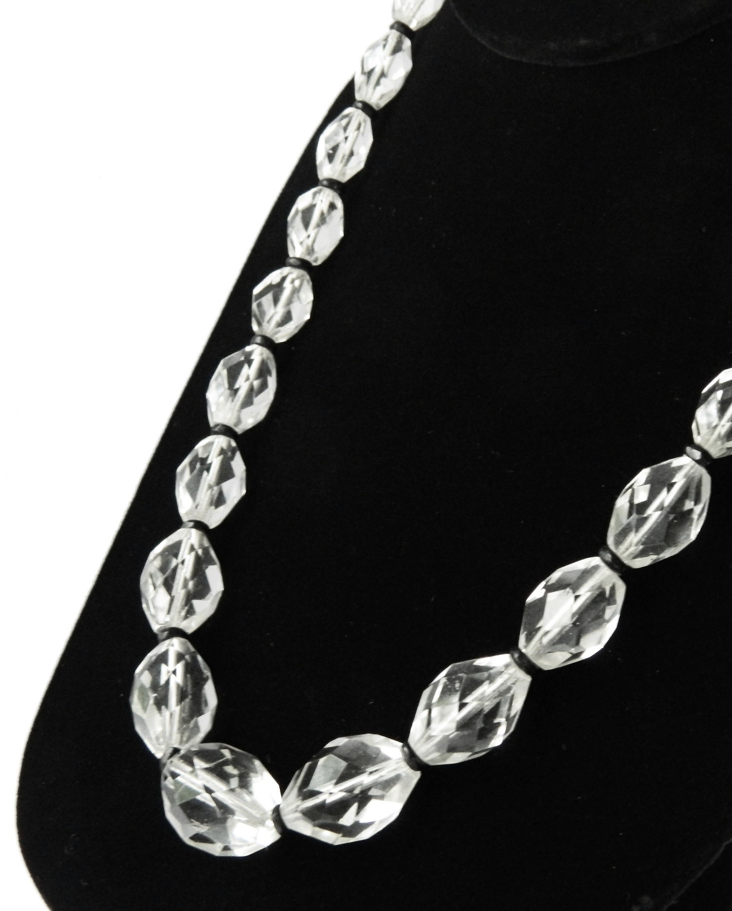 Vintage glass beaded necklace