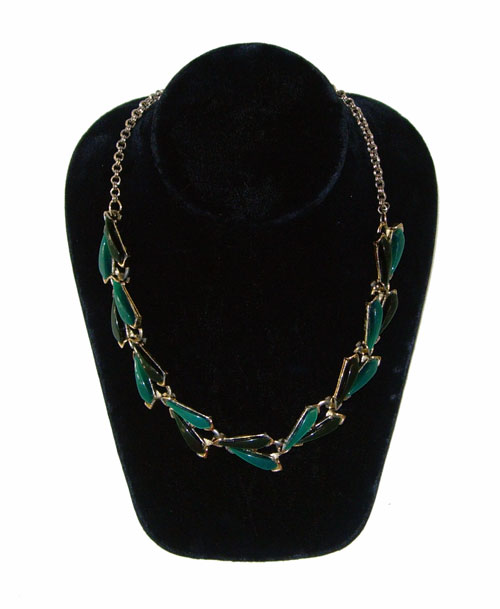 1950's green thermoset necklace