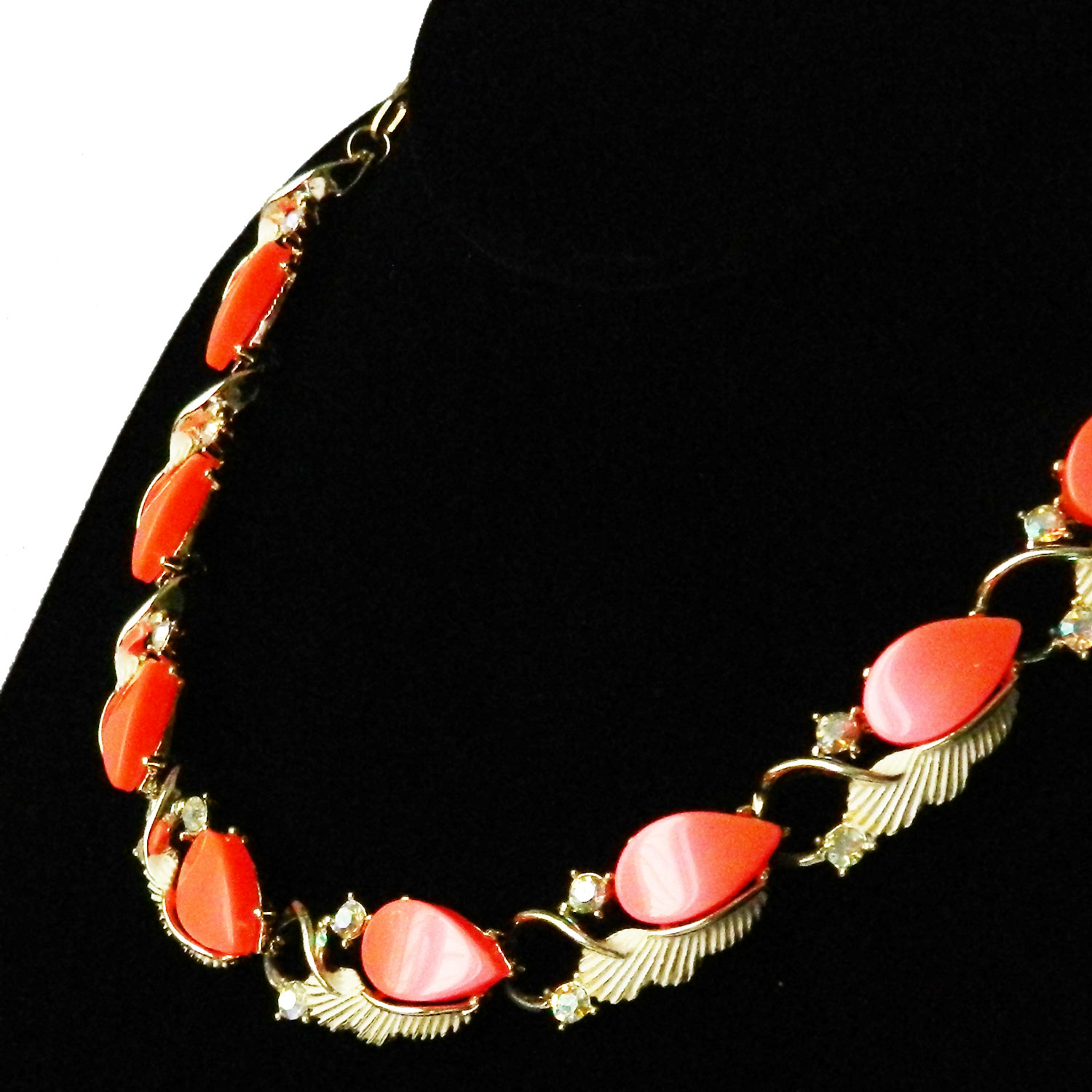 1960s orange necklace