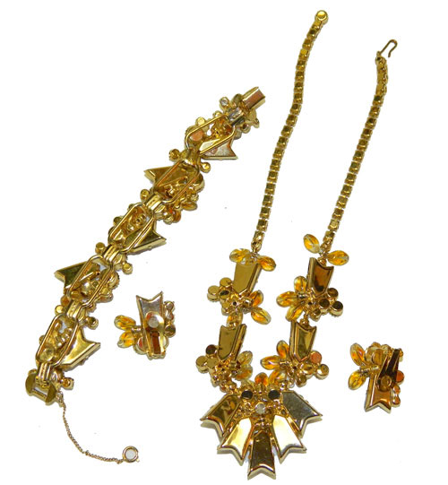 vintage Deliza and Elster necklace bracelet and earring set