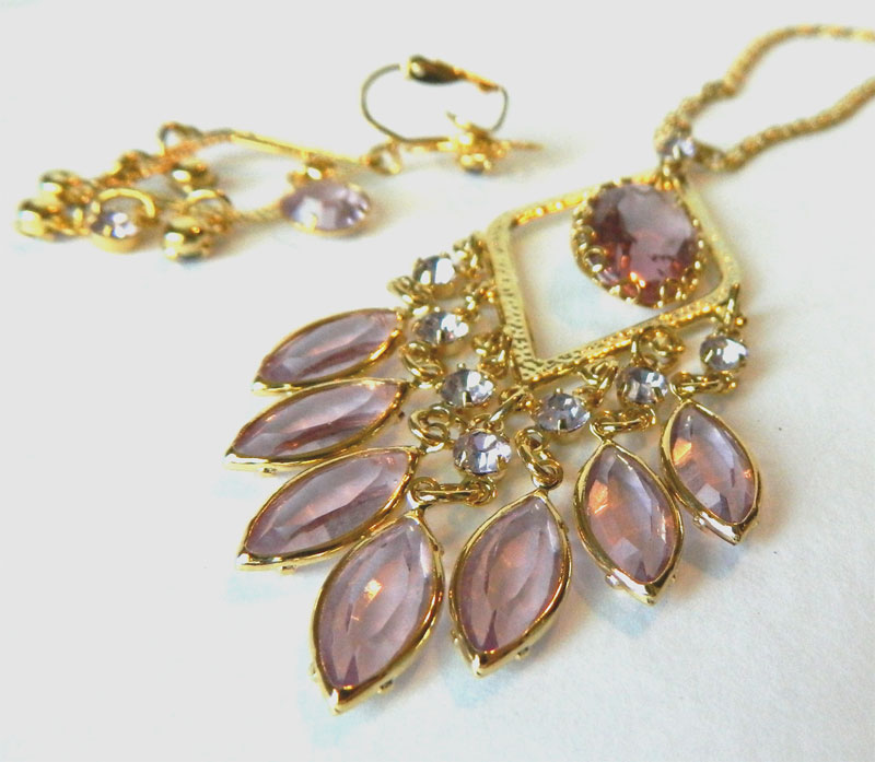 pendant necklace set