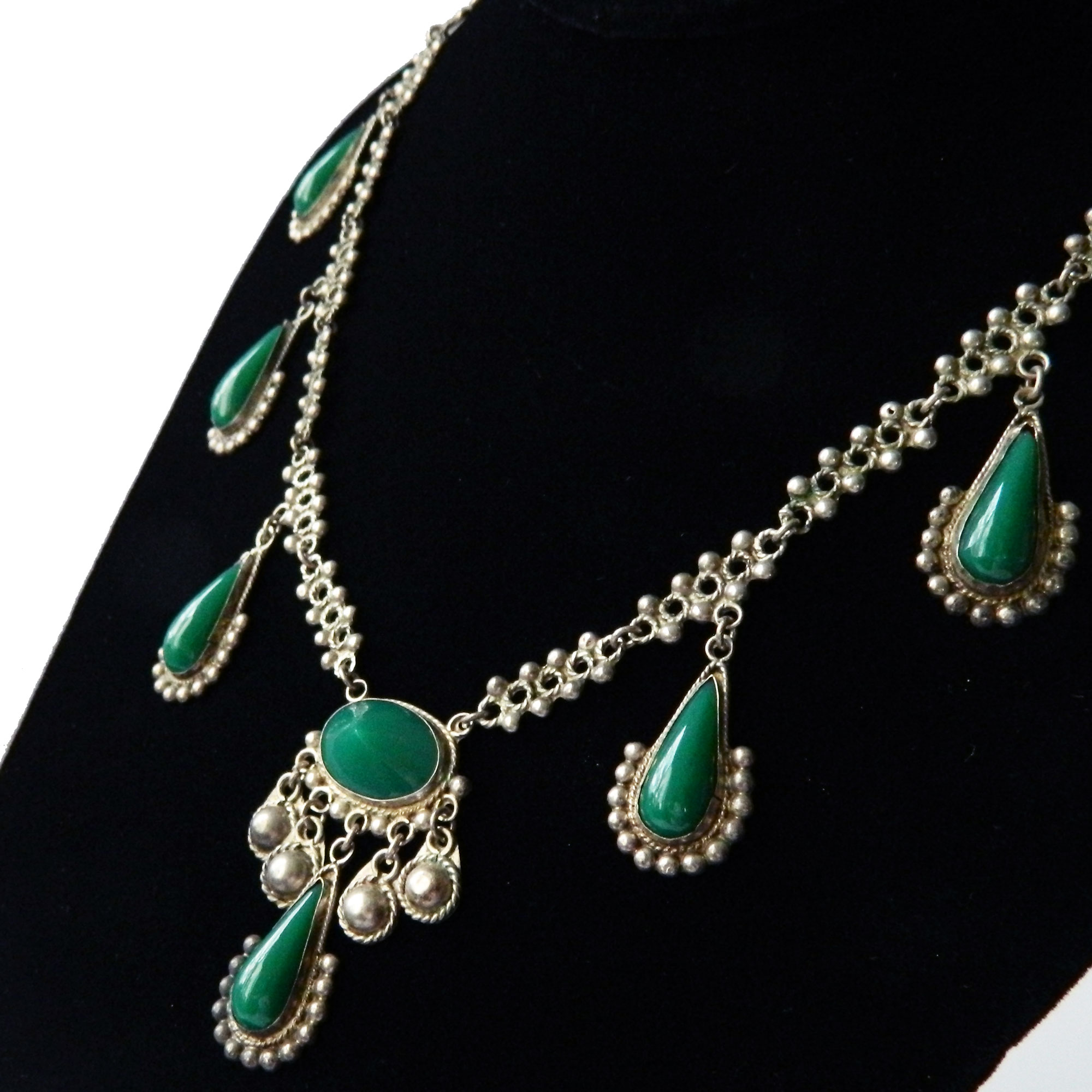 Chrysoprase sterling silver necklace set