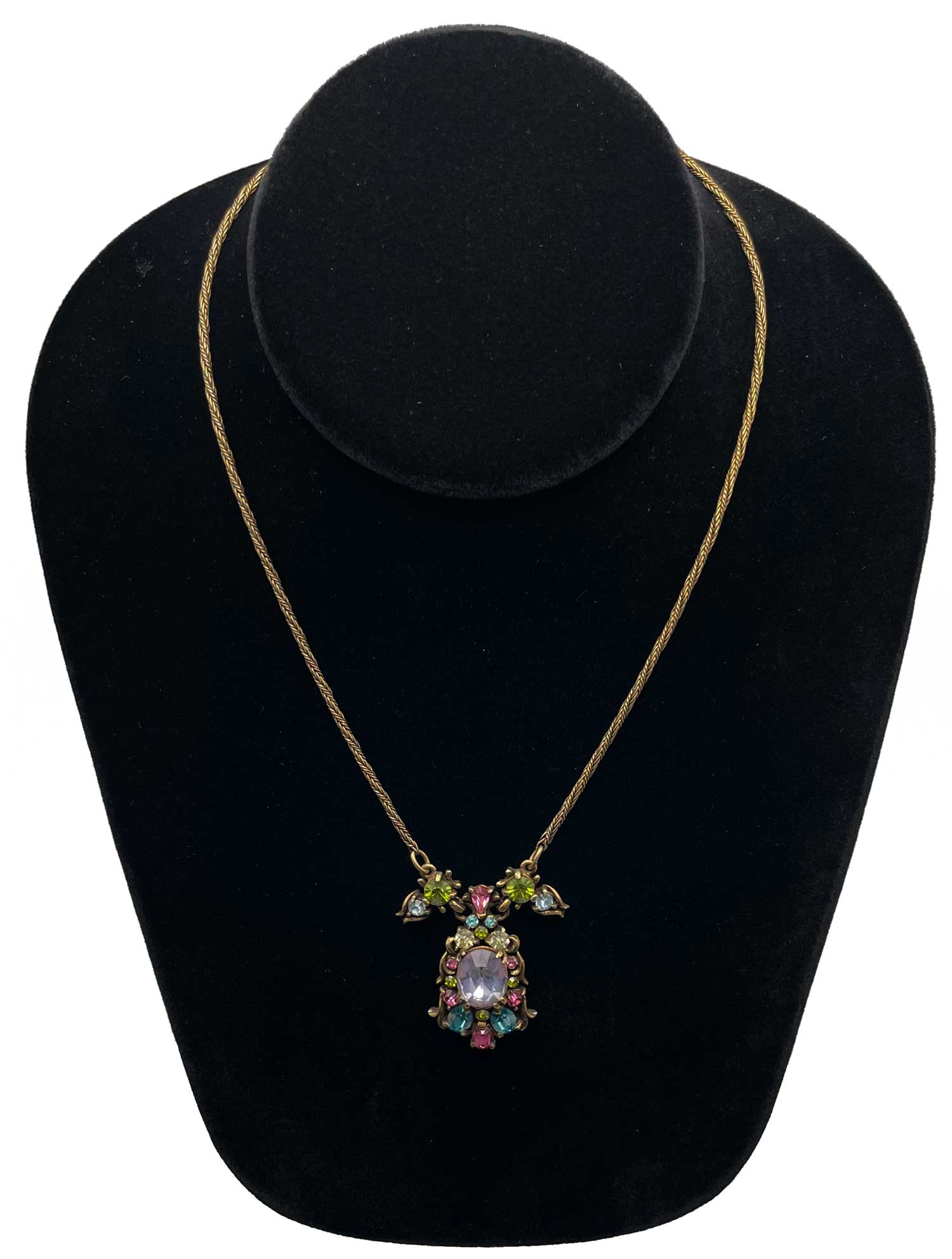 Hollycraft pendant necklace set