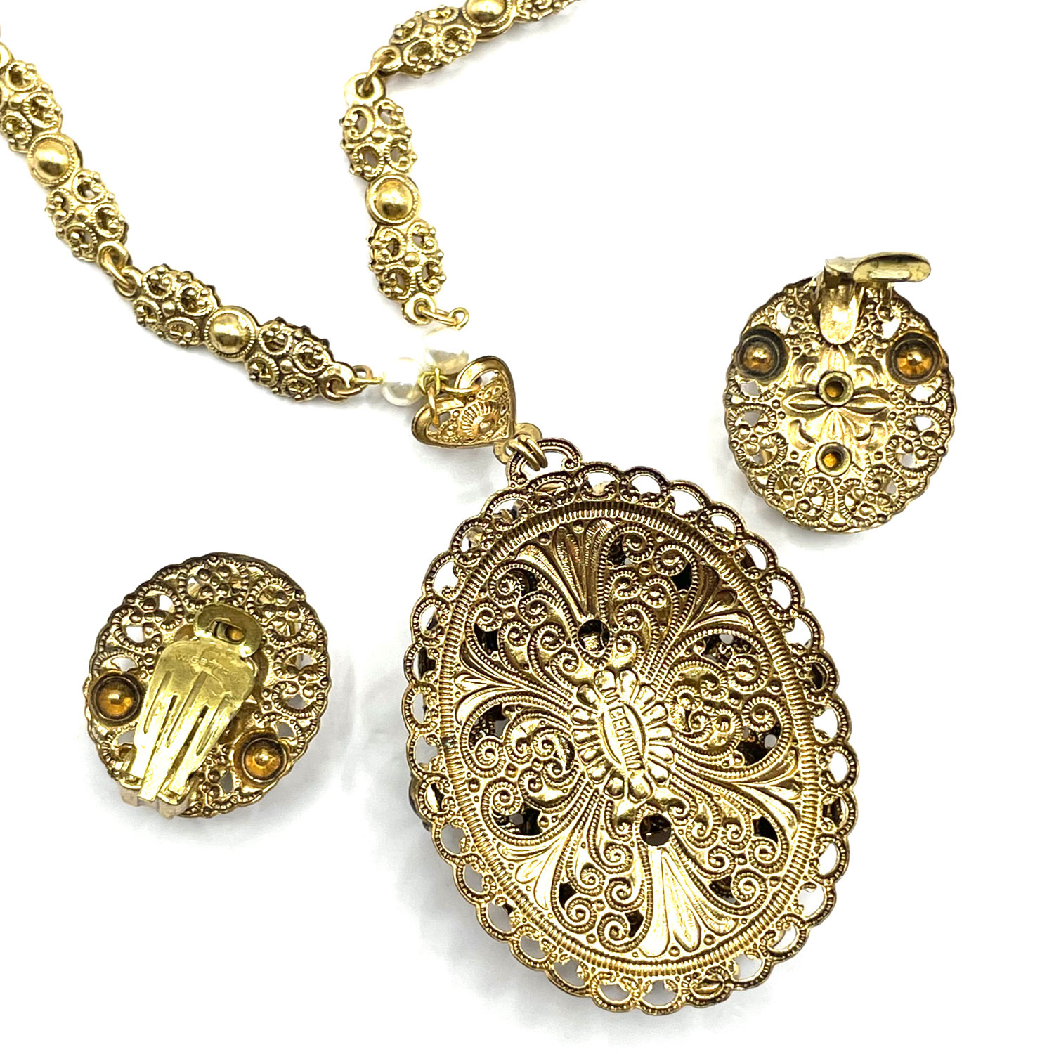 Rhinestone pendant necklace and earring set