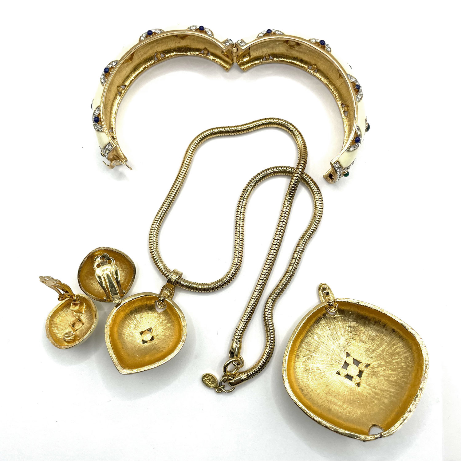 Enameled Hobe necklace parure set