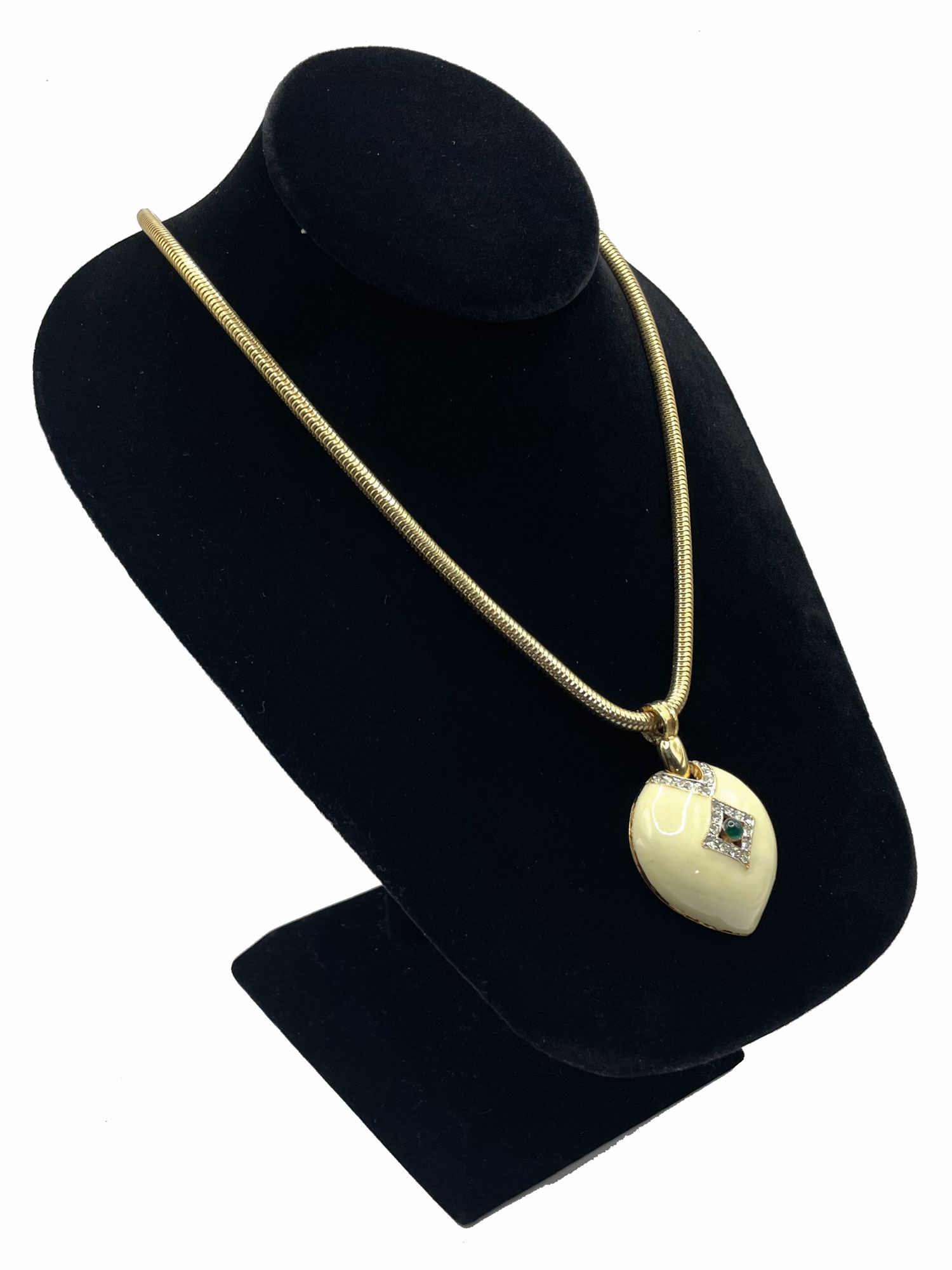 Enameled Hobe necklace parure set