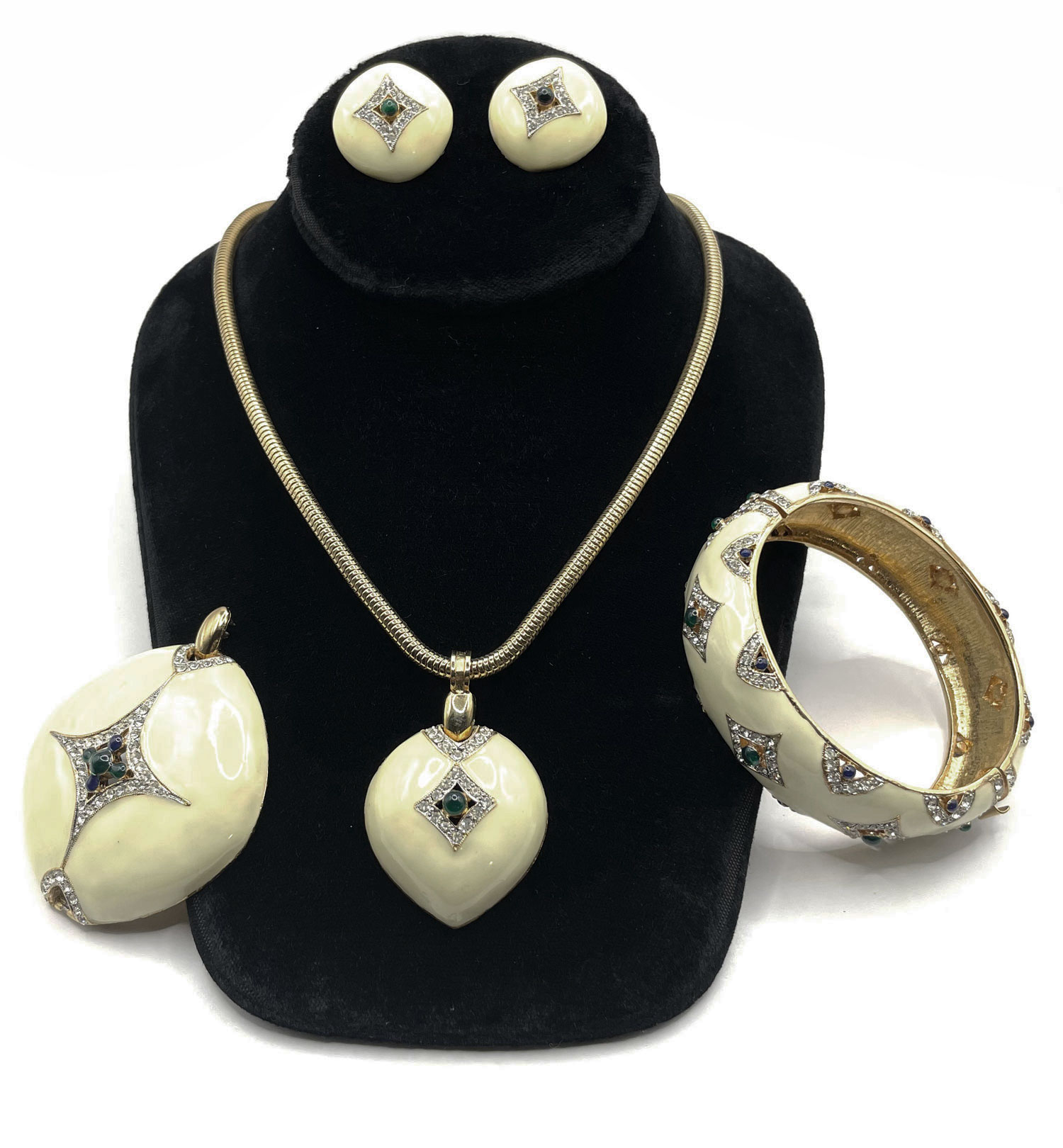 Enameled Hobe necklace parure set