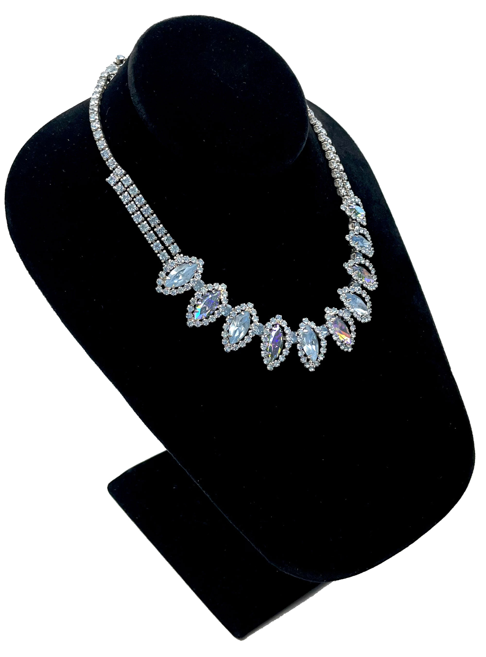 Weiss rhinestone necklace set