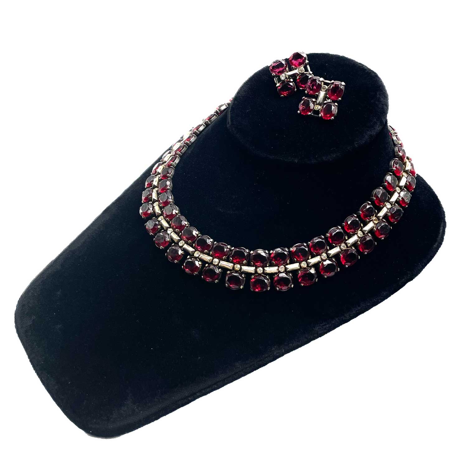 1940s Trifari necklace and earring set