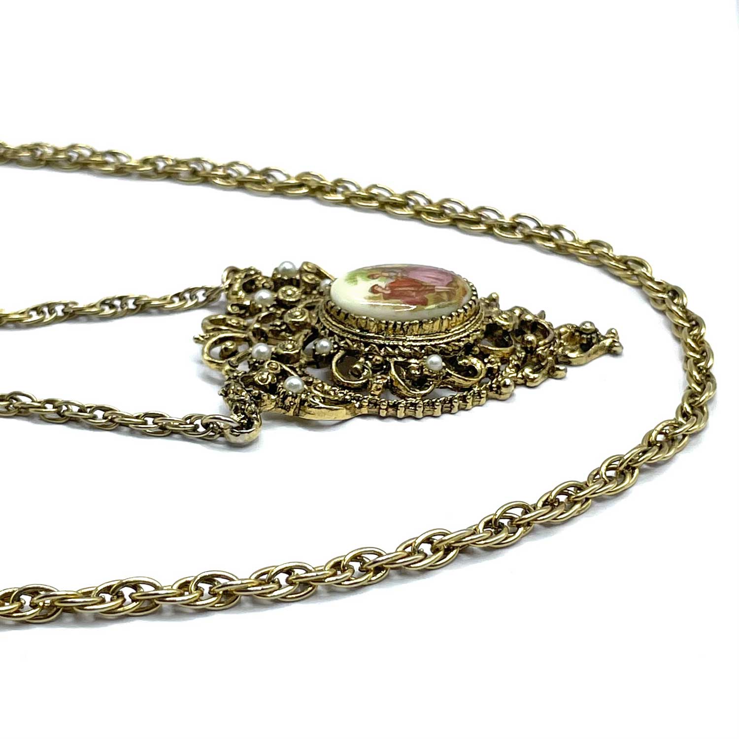 Ceramic 1970s pendant necklace and earring set
