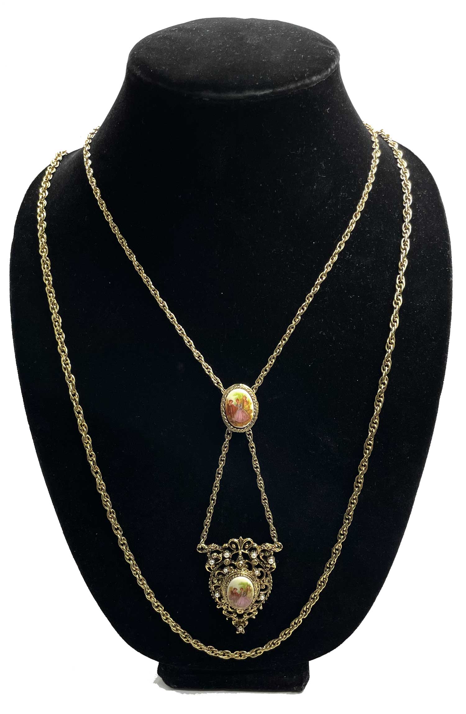 Ceramic 1970s pendant necklace and earring set