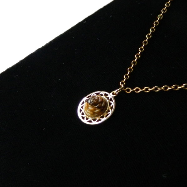 Sarah Coventry tiger eye necklace and earring set