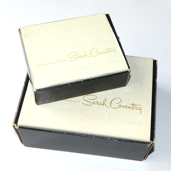 Sarah Coventry lariat necklace
