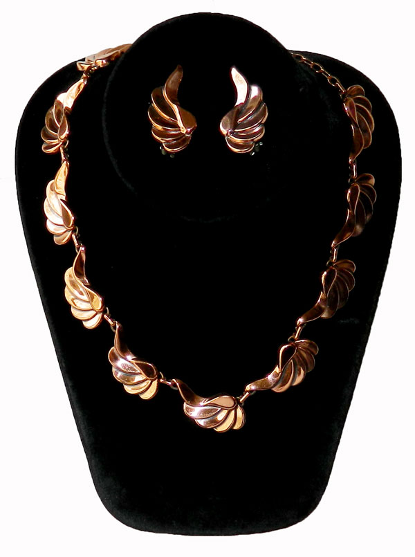 Renoir copper necklace