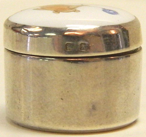 vintage Winnie the Pooh silver tooth box