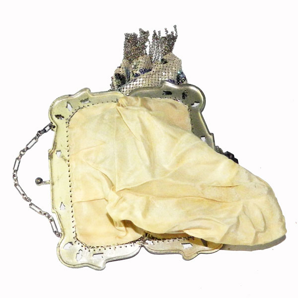 1920's mesh purse