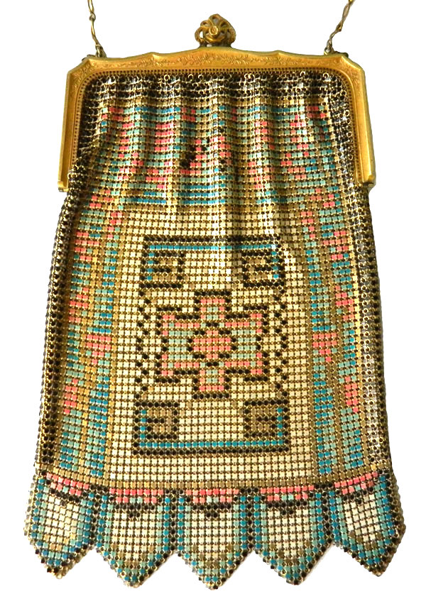 1920's Whiting and Davis purse