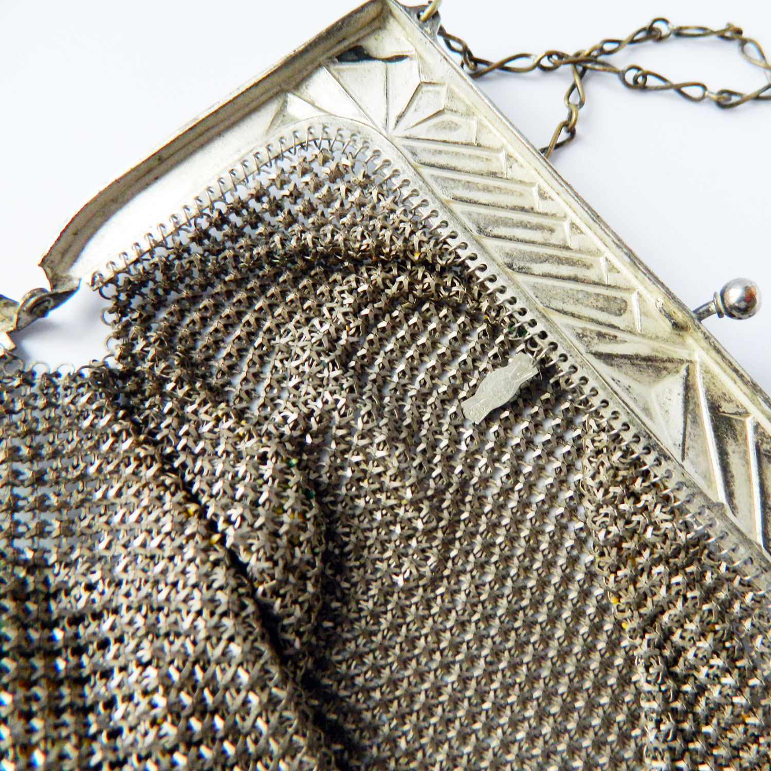 1920's Whiting and Davis mesh handbag