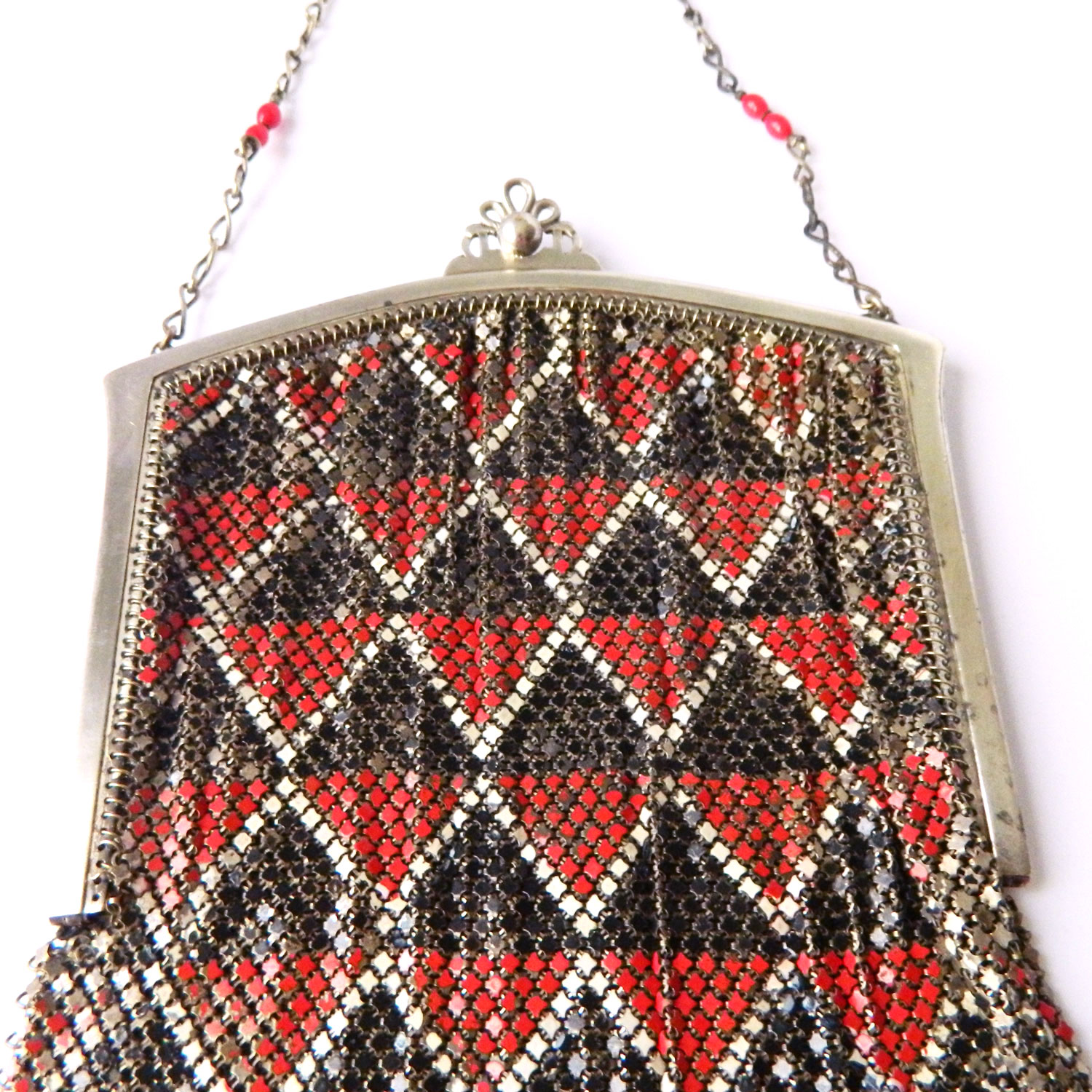 1920's Whiting and Davis mesh handbag