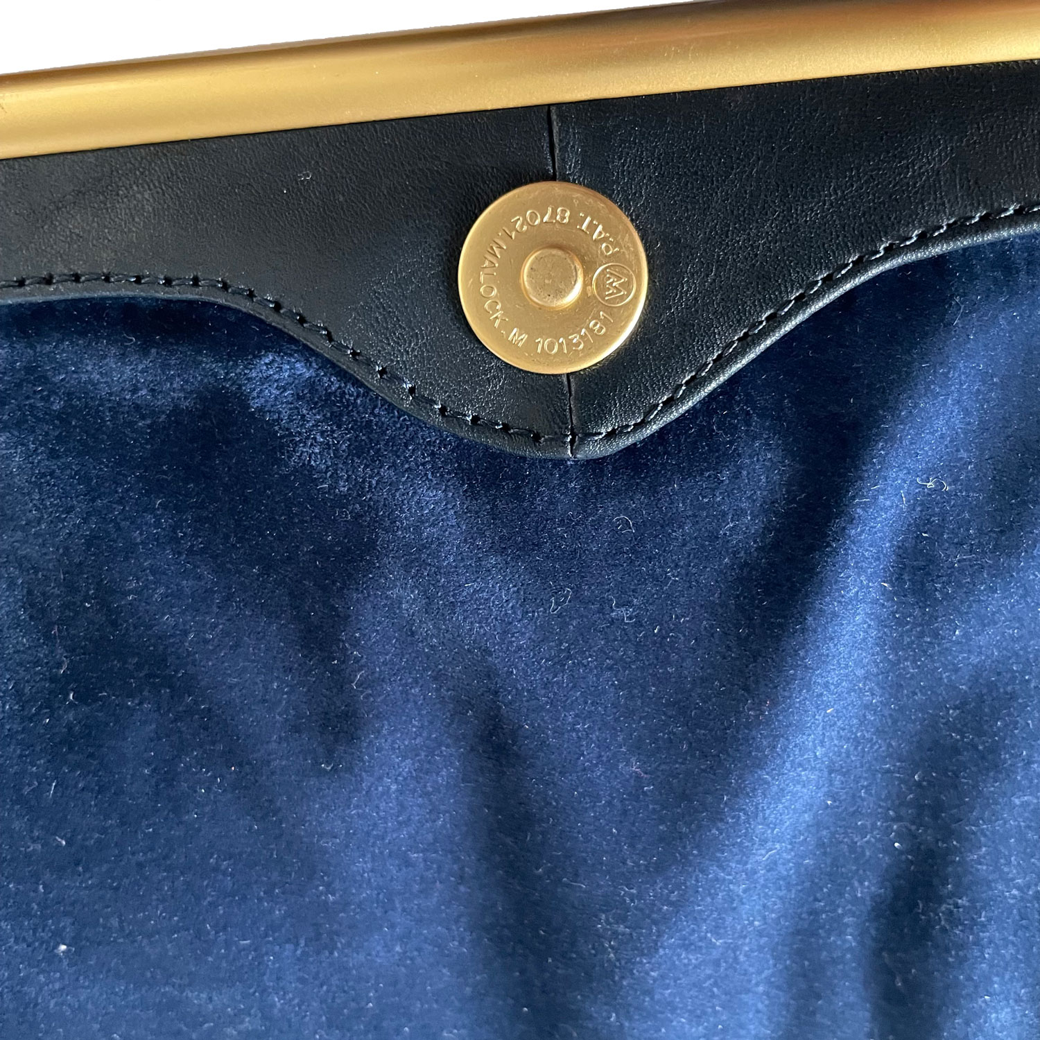 Brio leather purse