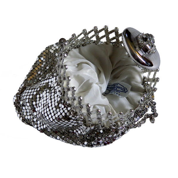 Vintage 1930's Whiting and Davis mesh flapper handbag