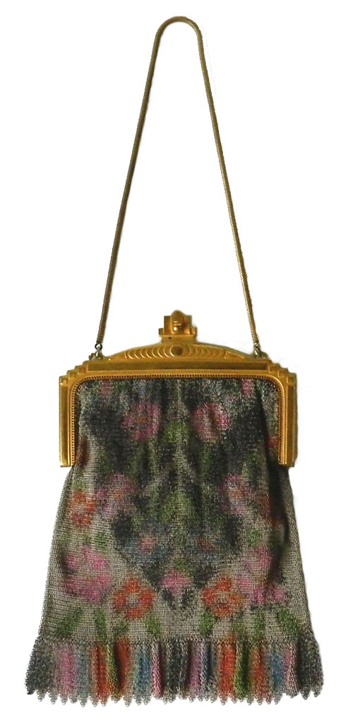1920's Whiting and Davis handbag