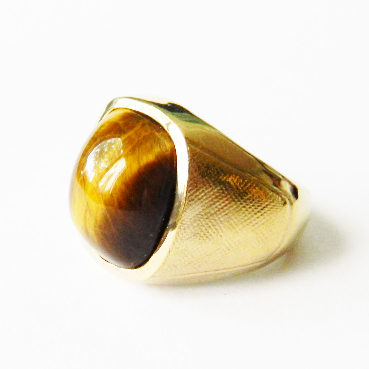 Sarah Coventry tiger eye ring