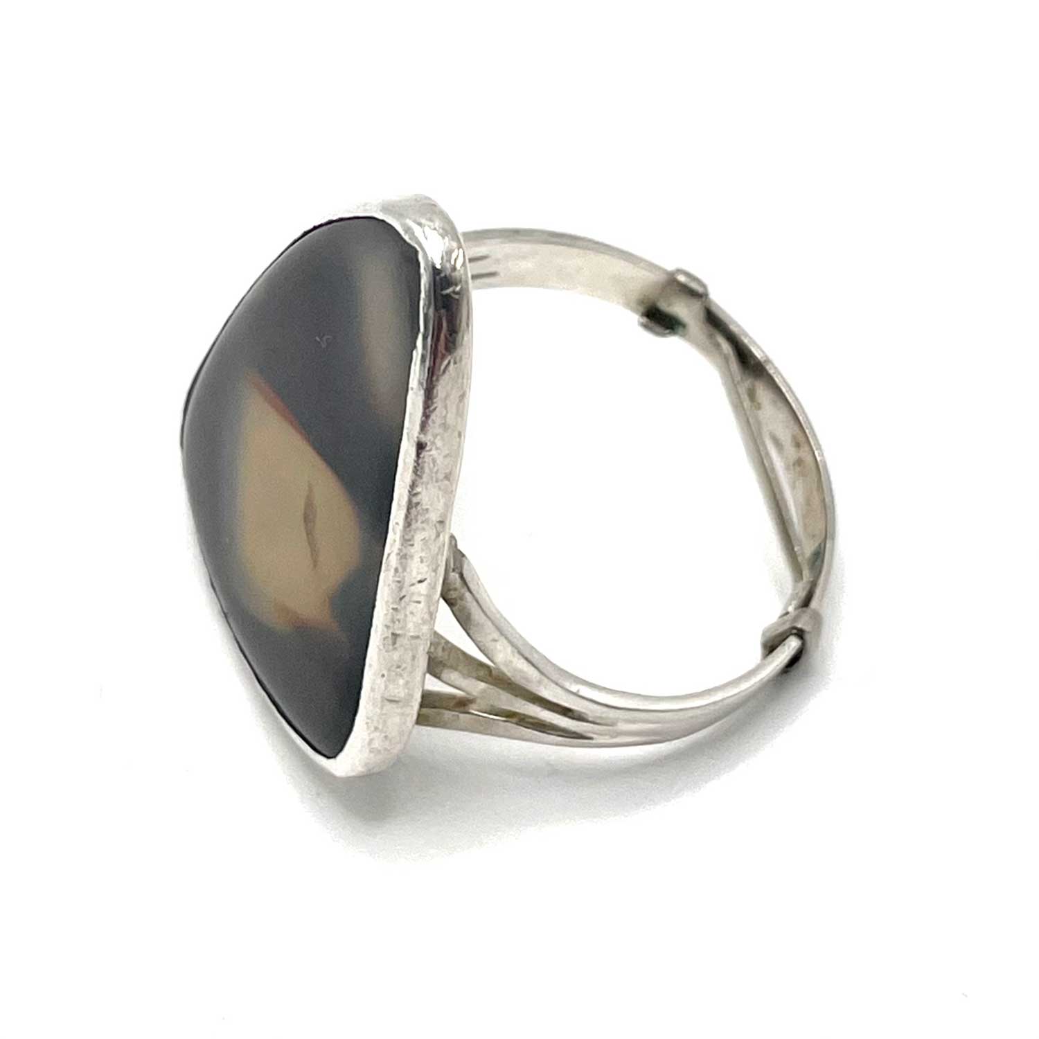 Sterling and agate ring