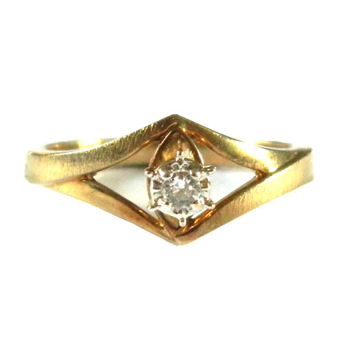 Gold plated sterling silver solitaire ring