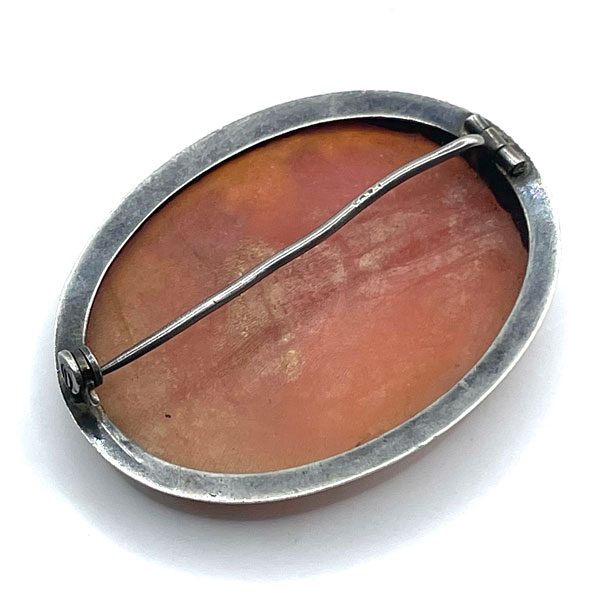 Antique cameo brooch