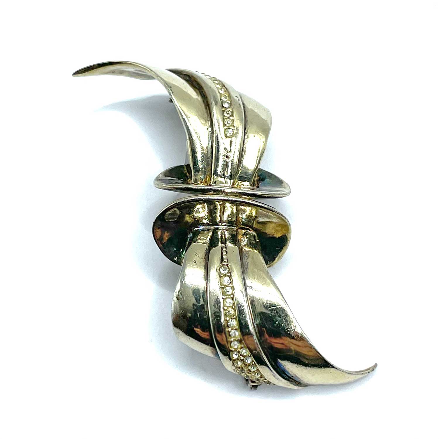 1940s sterling silver ribbon brooch by Jolle