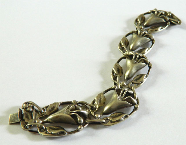 Sterling silver lily bracelet