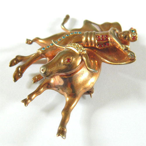 1940's sterling bullfighter brooch